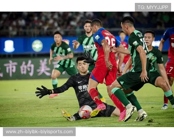 魔鬼赛程考验升级：中超三线作战球队体能密码